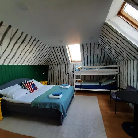 Ferienhaus Danuta- Wiselka, Direct At National Park, Big Garden, 4 Bedrooms, Private Sauna Wisełka
