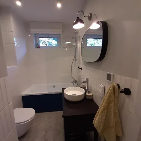 펜션 Danuta- Wiselka, Direct At National Park, Big Garden, 4 Bedrooms, Private Sauna *
