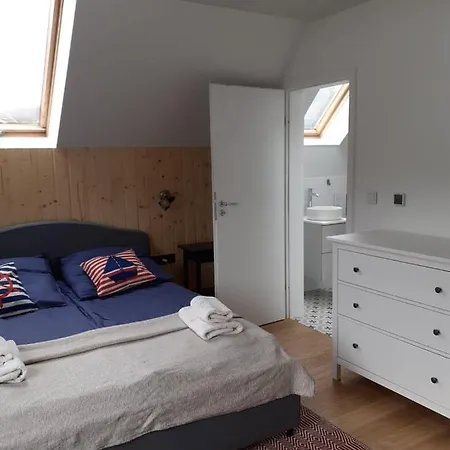 Danuta- Wiselka, Direct At National Park, Big Garden, 4 Bedrooms, Private Sauna