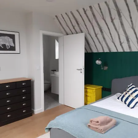 Danuta- Wiselka, Direct At National Park, Big Garden, 4 Bedrooms, Private Sauna Ferienhaus *