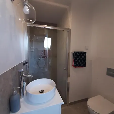 Danuta- Wiselka, Direct At National Park, Big Garden, 4 Bedrooms, Private Sauna * Wisełka